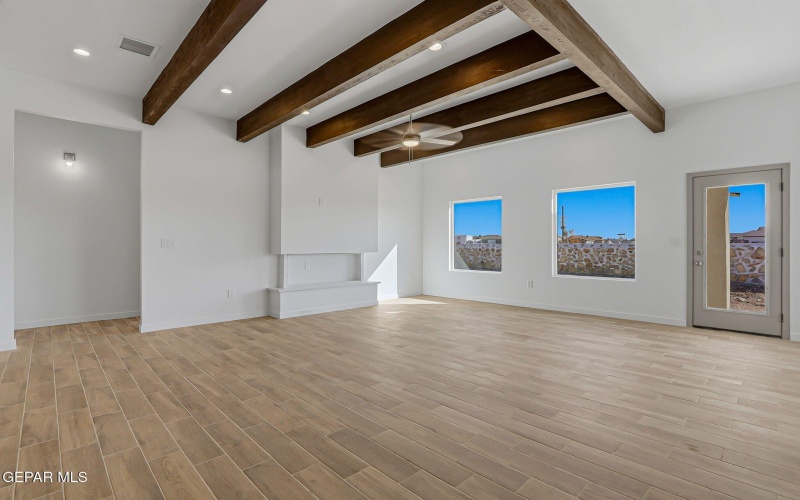 450 Perla Bonita Road, Clint, TX 79836, 4 Bedrooms Bedrooms, ,2 BathroomsBathrooms,Residential,For Sale,450 Perla Bonita Road,0,935381