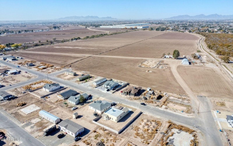 450 Perla Bonita Road, Clint, TX 79836, 4 Bedrooms Bedrooms, ,2 BathroomsBathrooms,Residential,For Sale,450 Perla Bonita Road,0,935381