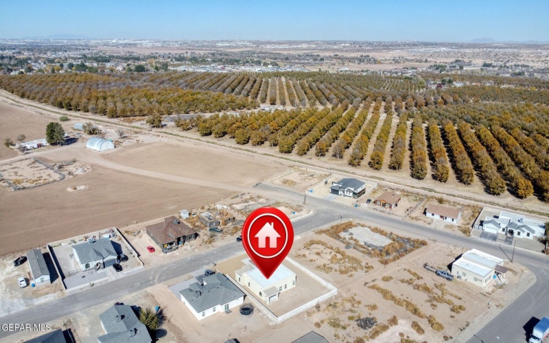 450 Perla Bonita Road, Clint, TX 79836, 4 Bedrooms Bedrooms, ,2 BathroomsBathrooms,Residential,For Sale,450 Perla Bonita Road,0,935381