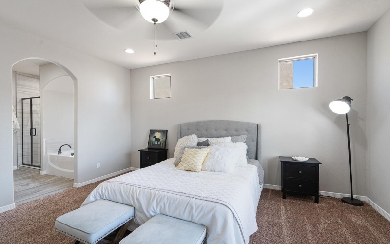 15220 Endurance Avenue, El Paso, TX 79938, 3 Habitaciones Habitaciones , ,2 BañosBaños,Residential,En Venta,15220 Endurance Avenue,0,935385