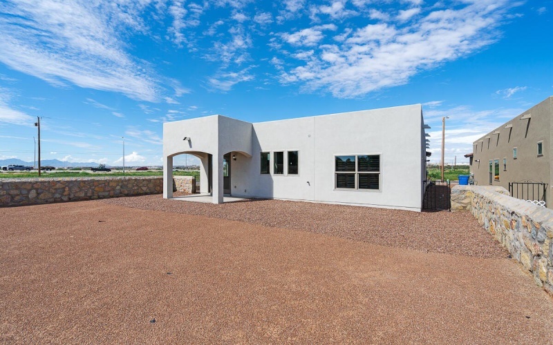 15220 Endurance Avenue, El Paso, TX 79938, 3 Habitaciones Habitaciones , ,2 BañosBaños,Residential,En Venta,15220 Endurance Avenue,0,935385