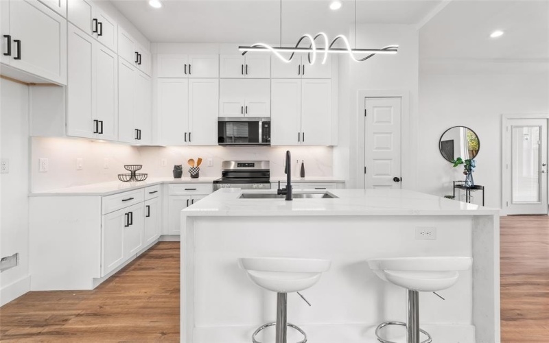 3604 Wendelkin Street, Dallas, TX 75215, 4 Bedrooms Bedrooms, ,3 BathroomsBathrooms,Residential,For Sale,3604 Wendelkin Street,0,21135108