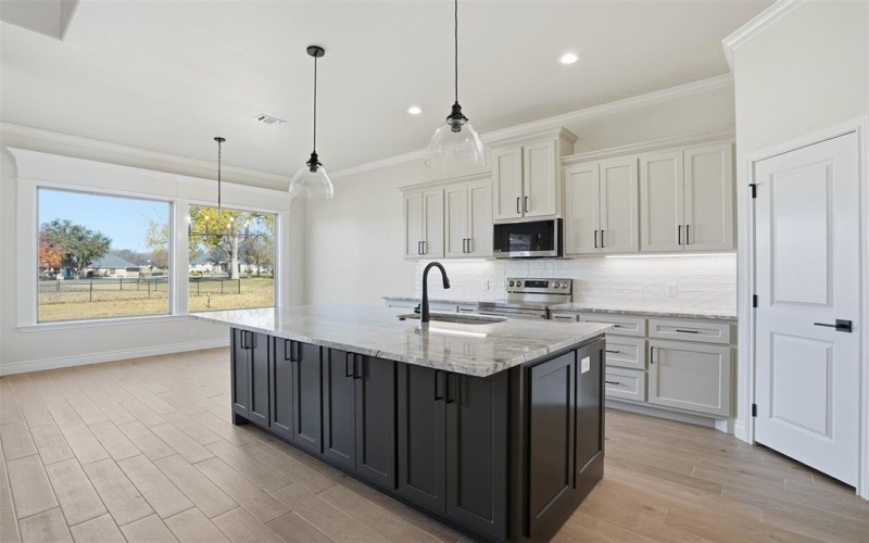 6002 Oakwood Court, Granbury, TX 76049, 4 Habitaciones Habitaciones , ,2 BañosBaños,Residential,En Venta,6002 Oakwood Court,0,21135286