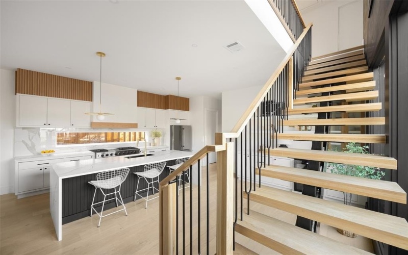 10316 Bel Aire Drive, Dallas, TX 75218, 3 Bedrooms Bedrooms, ,5 BathroomsBathrooms,Residential,For Sale,10316 Bel Aire Drive,0,21136500