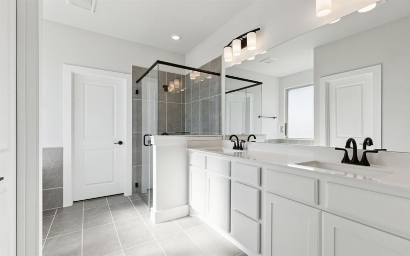 811 Charro Road, Waxahachie, TX 75165, 4 Habitaciones Habitaciones , ,3 BañosBaños,Residential,En Venta,811 Charro Road,0,21136567