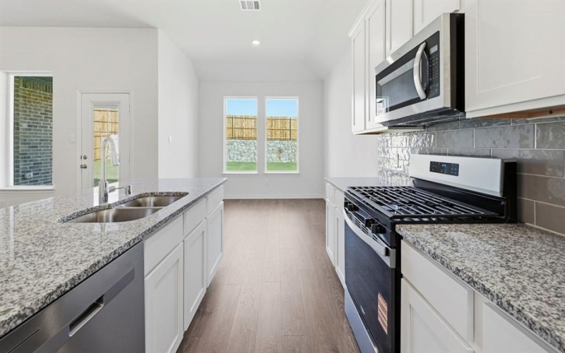 1805 Lewis Drive, Princeton, TX 75407, 4 Habitaciones Habitaciones , ,2 BañosBaños,Residential,En Venta,1805 Lewis Drive,0,21136573