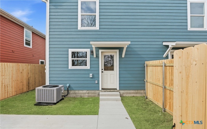 905 S Martin Luther King Jr Drive unit: A&B #A&B, Temple, TX 76504, 6 Bedrooms Bedrooms, ,7 BathroomsBathrooms,Residential Multi Family,For Sale,905 S Martin Luther King Jr Drive unit: A&B,0,600416