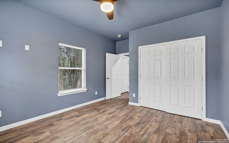 3715 Commercial, San Antonio, TX 78221, 4 Habitaciones Habitaciones , ,2 BañosBaños,Residential,En Venta,3715 Commercial,0,1929665