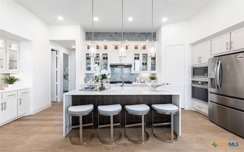 827 Jackson River Loop, Kyle, TX 78640, 4 Bedrooms Bedrooms, ,3 BathroomsBathrooms,Residential,For Sale,827 Jackson River Loop,0,600411