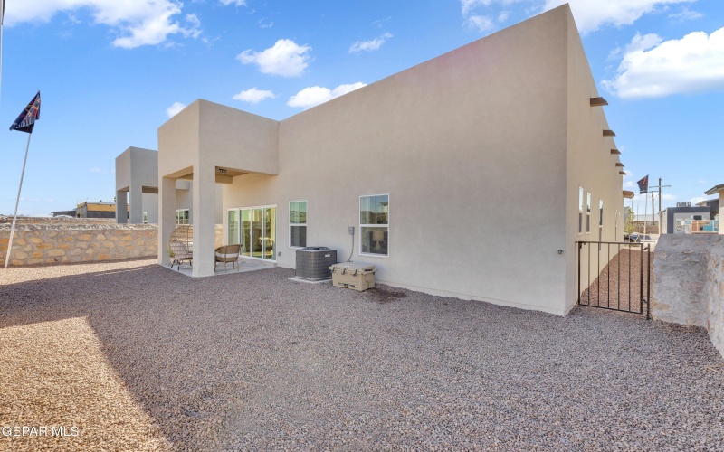 6035 Summer Ridge, Santa Teresa, NM 88008, 4 Bedrooms Bedrooms, ,2 BathroomsBathrooms,Residential,For Sale,6035 Summer Ridge,0,935412