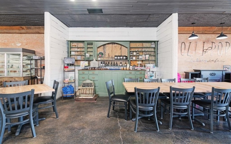 125 N Main Street, Bogata, TX 75417, ,Commercial Sale,En Venta,125 N Main Street,0,21127200