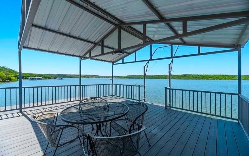 8301 County Road 300, Graham, TX 76450, 4 Habitaciones Habitaciones , ,2 BañosBaños,Residential,En Venta,8301 County Road 300,0,21127488