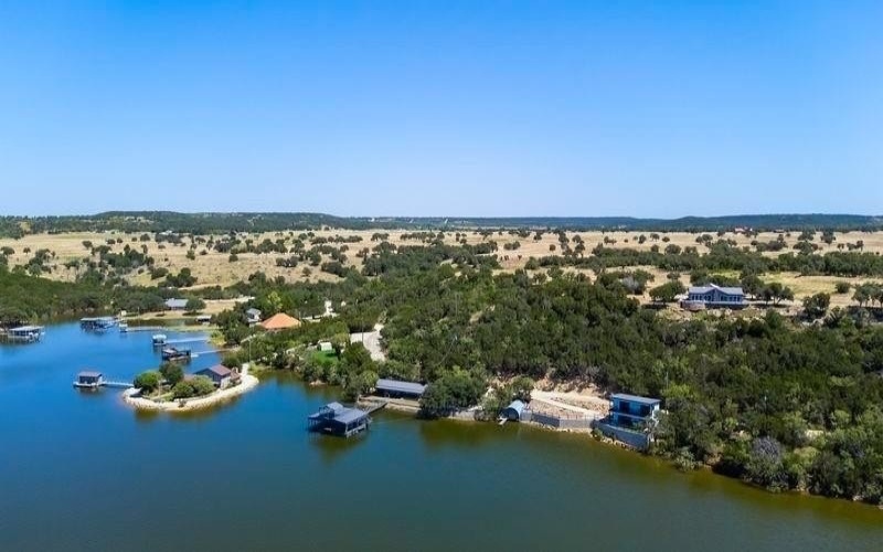 8301 County Road 300, Graham, TX 76450, 4 Habitaciones Habitaciones , ,2 BañosBaños,Residential,En Venta,8301 County Road 300,0,21127488