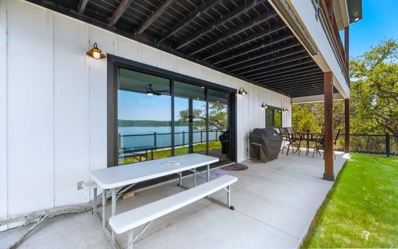 8301 County Road 300, Graham, TX 76450, 4 Habitaciones Habitaciones , ,2 BañosBaños,Residential,En Venta,8301 County Road 300,0,21127488