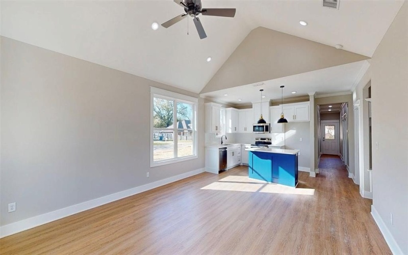 307 S Langham Street, Troup, TX 75789, 3 Habitaciones Habitaciones , ,2 BañosBaños,Residential,En Venta,307 S Langham Street,0,21134407