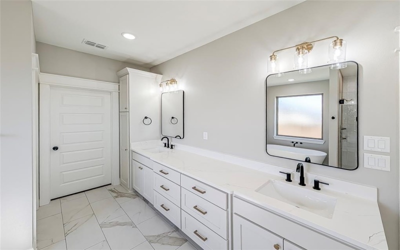 15274 County Road 1100, Tyler, TX 75703, 3 Habitaciones Habitaciones , ,2 BañosBaños,Residential,En Venta,15274 County Road 1100,0,21134444