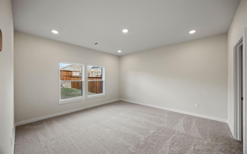 731 Carson Drive, Forney, TX 75126, 4 Bedrooms Bedrooms, ,2 BathroomsBathrooms,Residential,For Sale,731 Carson Drive,0,21136704