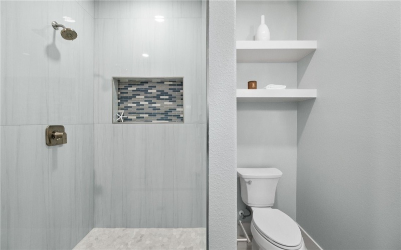 13722 Captain Kidd Drive, Corpus Christi, TX 78418, 5 Habitaciones Habitaciones , ,3 BañosBaños,Residential,En Venta,13722 Captain Kidd Drive,0,469093