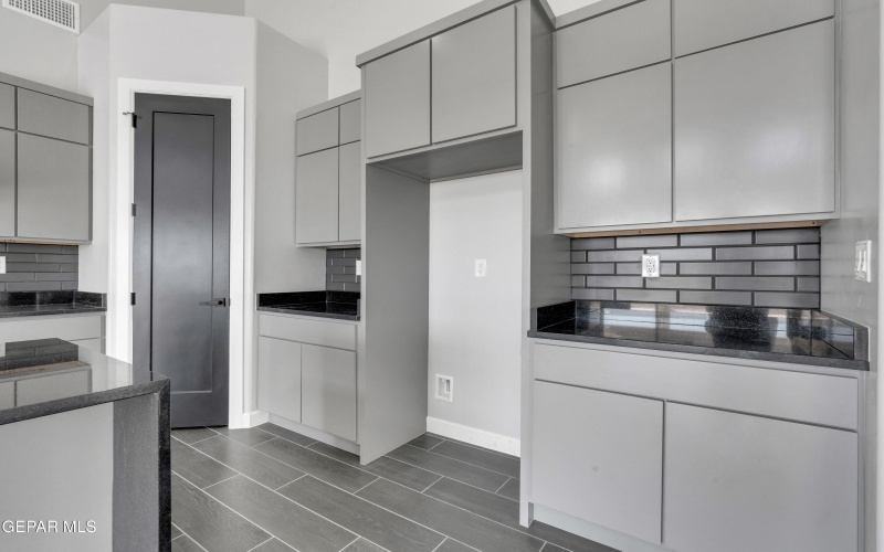 13316 Emerald Wind Court, Horizon City, TX 79928, 4 Habitaciones Habitaciones , ,3 BañosBaños,Residential,En Venta,13316 Emerald Wind Court,0,935426