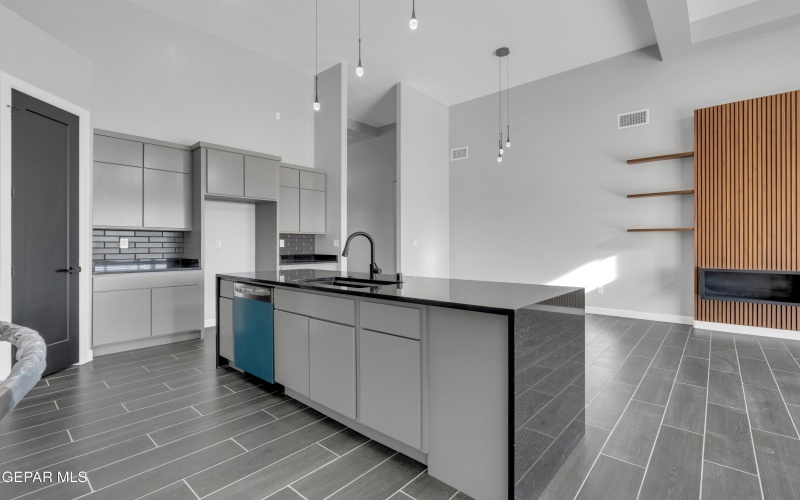 13316 Emerald Wind Court, Horizon City, TX 79928, 4 Habitaciones Habitaciones , ,3 BañosBaños,Residential,En Venta,13316 Emerald Wind Court,0,935426