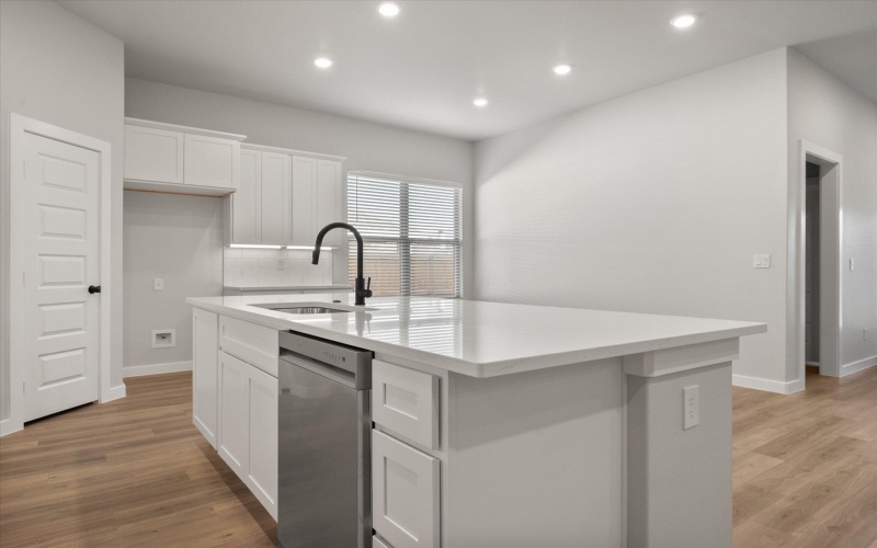 5407 109th Street, Lubbock, TX 79424, 4 Habitaciones Habitaciones , ,3 BañosBaños,Residential,En Venta,5407 109th Street,0,202557320