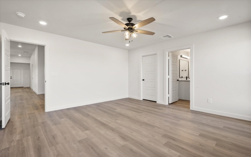 3108 138th Place, Lubbock, TX 79423, 3 Habitaciones Habitaciones , ,2 BañosBaños,Residential,En Venta,3108 138th Place,0,202564380