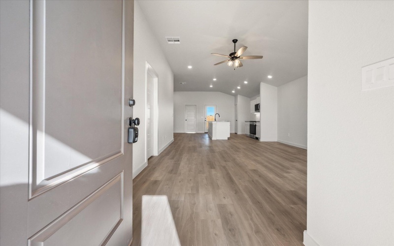 3108 138th Place, Lubbock, TX 79423, 3 Habitaciones Habitaciones , ,2 BañosBaños,Residential,En Venta,3108 138th Place,0,202564380