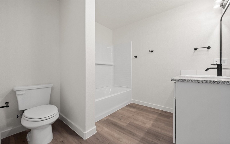 3106 138th Place, Lubbock, TX 79423, 3 Habitaciones Habitaciones , ,2 BañosBaños,Residential,En Venta,3106 138th Place,0,202564381