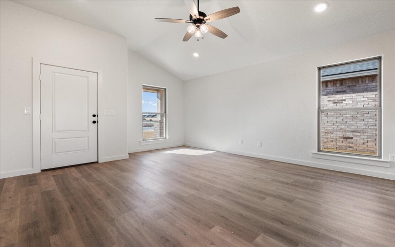 3106 138th Place, Lubbock, TX 79423, 3 Habitaciones Habitaciones , ,2 BañosBaños,Residential,En Venta,3106 138th Place,0,202564381