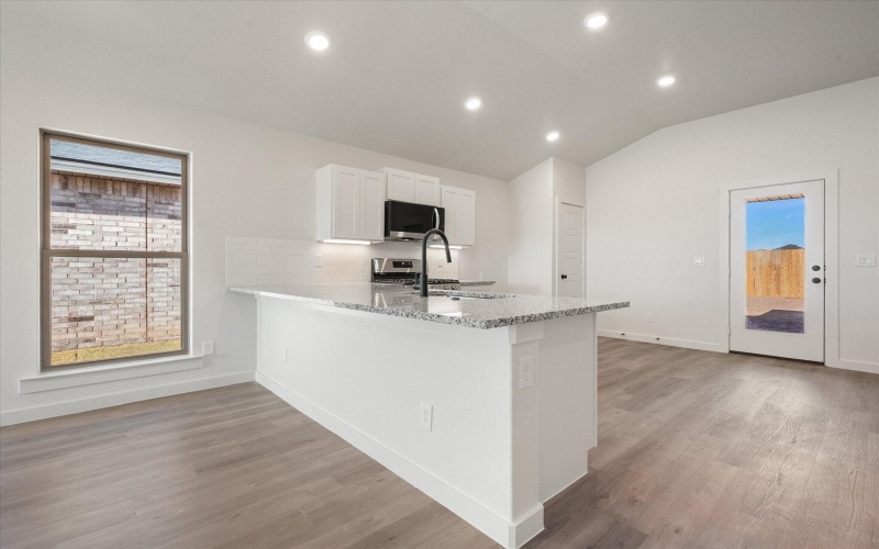 3106 138th Place, Lubbock, TX 79423, 3 Habitaciones Habitaciones , ,2 BañosBaños,Residential,En Venta,3106 138th Place,0,202564381