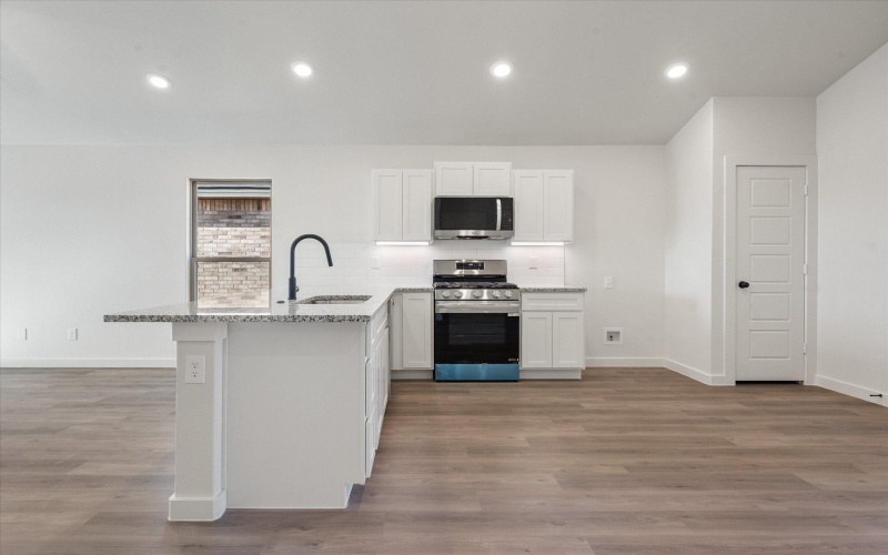 3106 138th Place, Lubbock, TX 79423, 3 Habitaciones Habitaciones , ,2 BañosBaños,Residential,En Venta,3106 138th Place,0,202564381