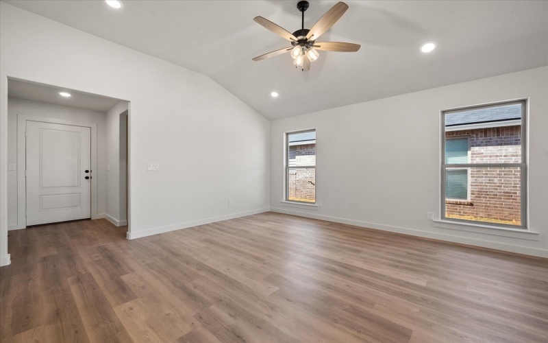 3102 138th Place, Lubbock, TX 79423, 4 Habitaciones Habitaciones , ,2 BañosBaños,Residential,En Venta,3102 138th Place,0,202564383