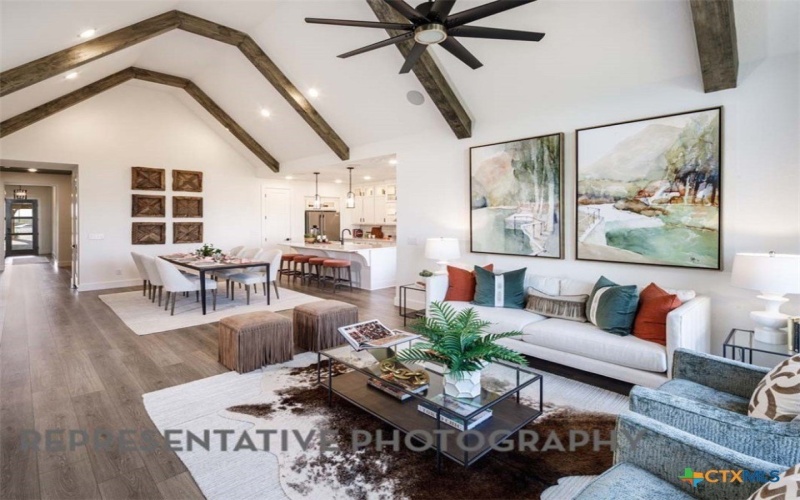 383 White Oak, Castroville, TX 78009, 4 Habitaciones Habitaciones , ,3 BañosBaños,Residential,En Venta,383 White Oak,0,598286