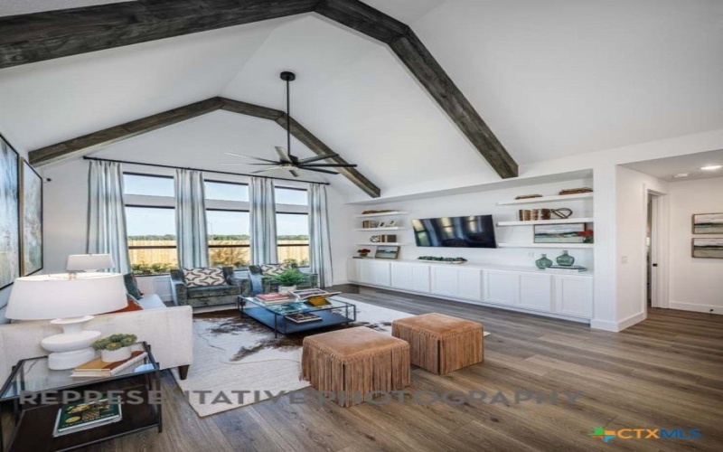 383 White Oak, Castroville, TX 78009, 4 Habitaciones Habitaciones , ,3 BañosBaños,Residential,En Venta,383 White Oak,0,598286