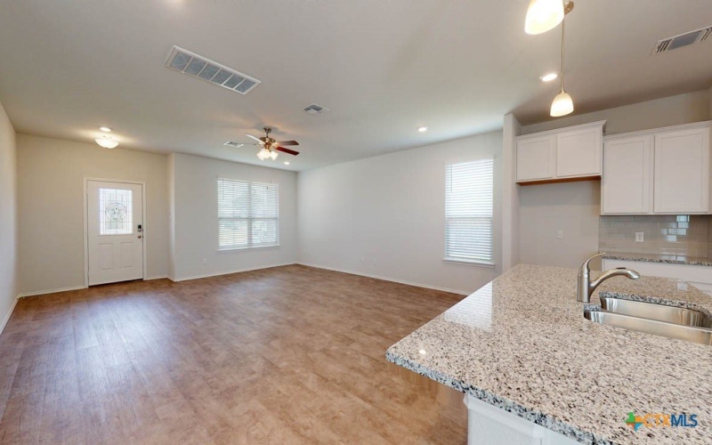 1717 Paso Fino Trail, Harker Heights, TX 76548, 5 Habitaciones Habitaciones , ,2 BañosBaños,Residential,En Venta,1717 Paso Fino Trail,0,600444