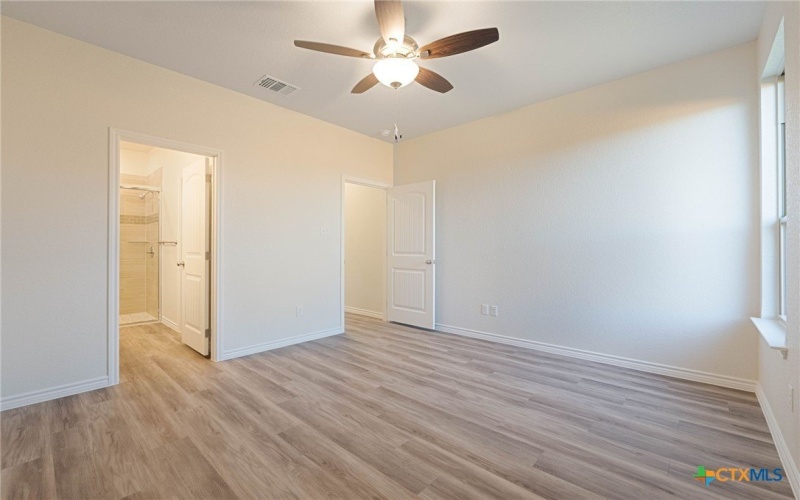 202 Adley Avenue, Copperas Cove, TX 76522, 6 Bedrooms Bedrooms, ,5 BathroomsBathrooms,Residential Multi Family,For Sale,202 Adley Avenue,0,600507