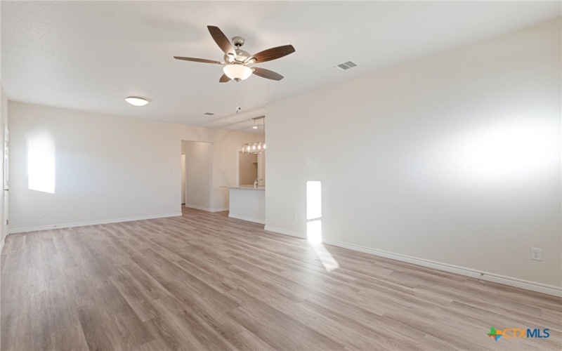 202 Adley Avenue, Copperas Cove, TX 76522, 6 Bedrooms Bedrooms, ,5 BathroomsBathrooms,Residential Multi Family,For Sale,202 Adley Avenue,0,600507