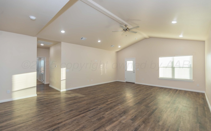 7607 Beck Drive, Amarillo, TX 79119, 3 Bedrooms Bedrooms, ,2 BathroomsBathrooms,Residential,For Sale,7607 Beck Drive,0,25-10223