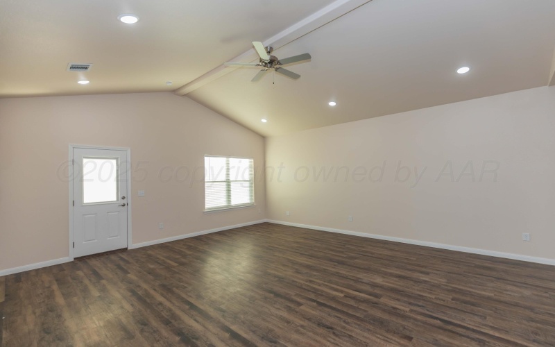 7607 Beck Drive, Amarillo, TX 79119, 3 Bedrooms Bedrooms, ,2 BathroomsBathrooms,Residential,For Sale,7607 Beck Drive,0,25-10223