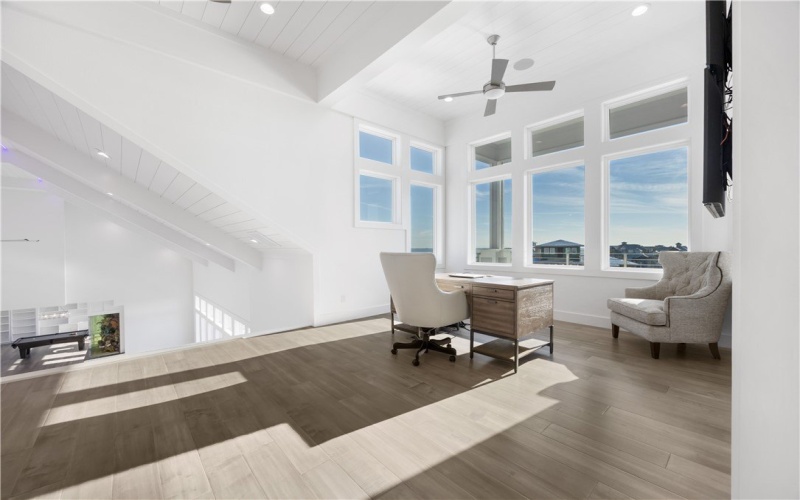 305 Estes Drive, Rockport, TX 78382, 6 Bedrooms Bedrooms, ,5 BathroomsBathrooms,Residential,For Sale,305 Estes Drive,0,469088