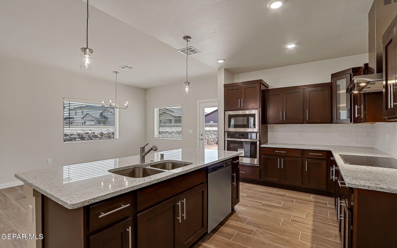 5744 Adamsville Avenue, El Paso, TX 79934, 3 Habitaciones Habitaciones , ,1 BañoBaños,Residential,En Venta,5744 Adamsville Avenue,0,935438