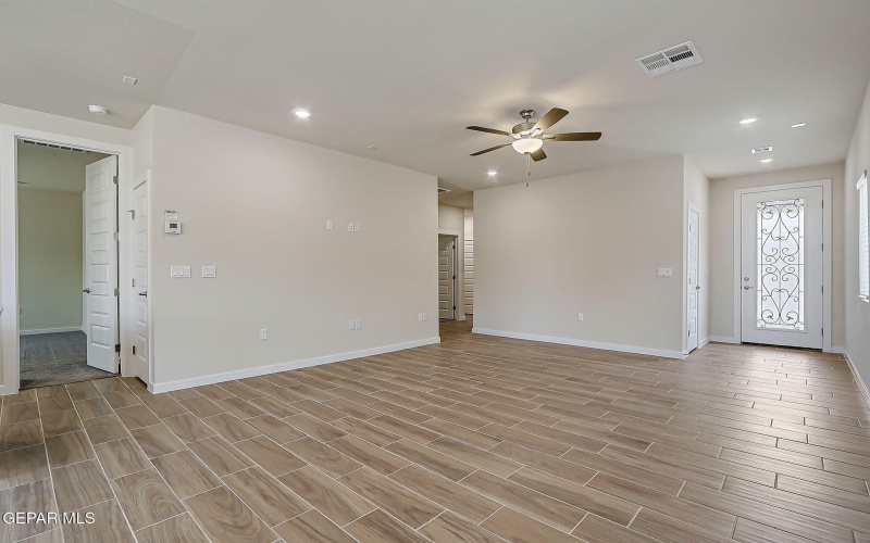 5744 Adamsville Avenue, El Paso, TX 79934, 3 Habitaciones Habitaciones , ,1 BañoBaños,Residential,En Venta,5744 Adamsville Avenue,0,935438