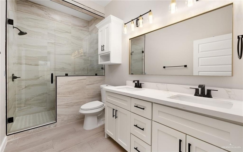 2324 Thornton Avenue, Mission, TX 78574, 3 Bedrooms Bedrooms, ,2 BathroomsBathrooms,Residential,For Sale,2324 Thornton Avenue,0,490559