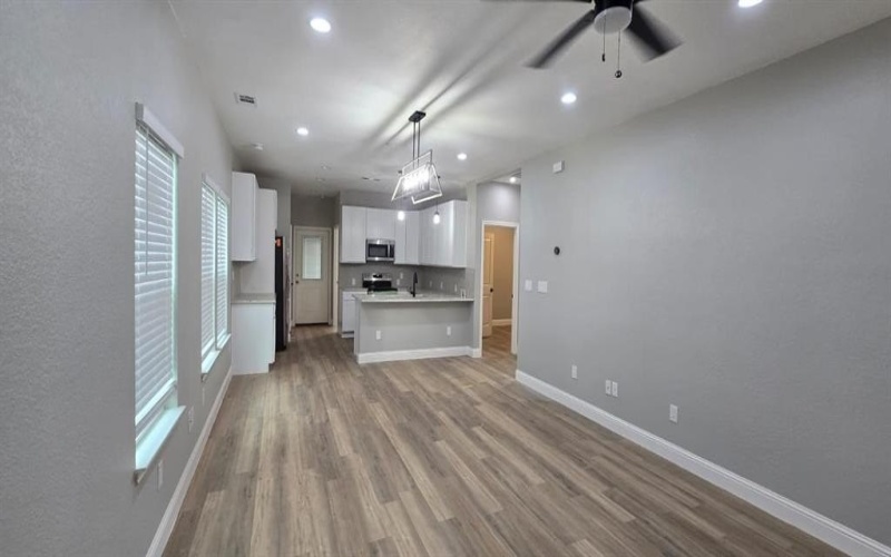 1917 Avenue A, Denison, TX 75020, 4 Bedrooms Bedrooms, ,3 BathroomsBathrooms,Residential,For Sale,1917 Avenue A,0,21112015