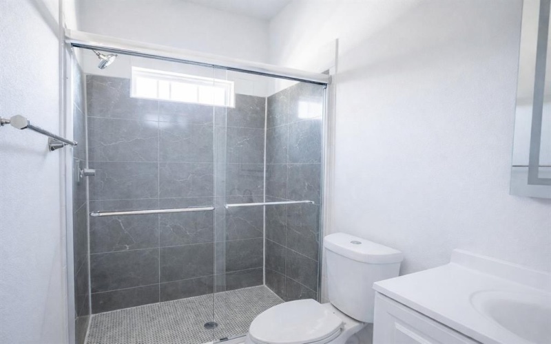 5408 eLGIN Street, Fort Worth, TX 76105, 3 Bedrooms Bedrooms, ,2 BathroomsBathrooms,Residential,For Sale,5408 eLGIN Street,0,21130788