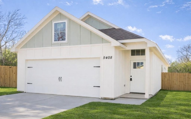 5408 eLGIN Street, Fort Worth, TX 76105, 3 Bedrooms Bedrooms, ,2 BathroomsBathrooms,Residential,For Sale,5408 eLGIN Street,0,21130788