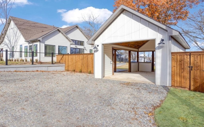 319 S Pecan Street, Bells, TX 75414, 3 Habitaciones Habitaciones , ,2 BañosBaños,Residential,En Venta,319 S Pecan Street,0,21134364