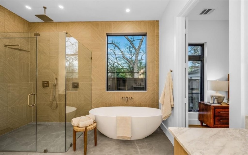 8714 San Fernando Way, Dallas, TX 75218, 5 Bedrooms Bedrooms, ,6 BathroomsBathrooms,Residential,For Sale,8714 San Fernando Way,0,21134974