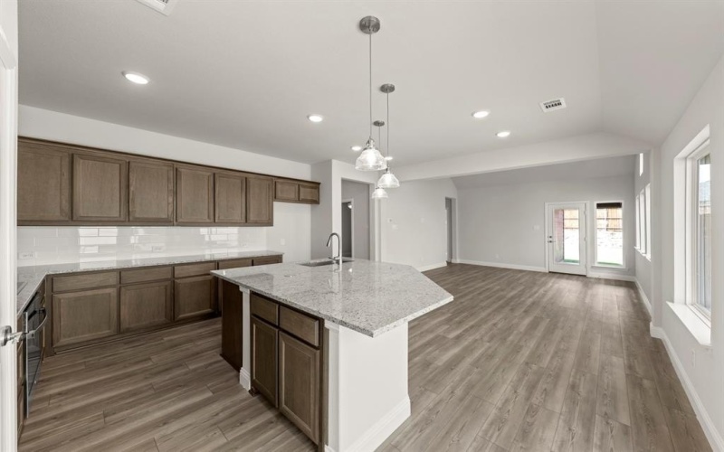 1640 Meadow Crest Drive, Aubrey, TX 76227, 3 Habitaciones Habitaciones , ,2 BañosBaños,Residential,En Venta,1640 Meadow Crest Drive,0,21136906