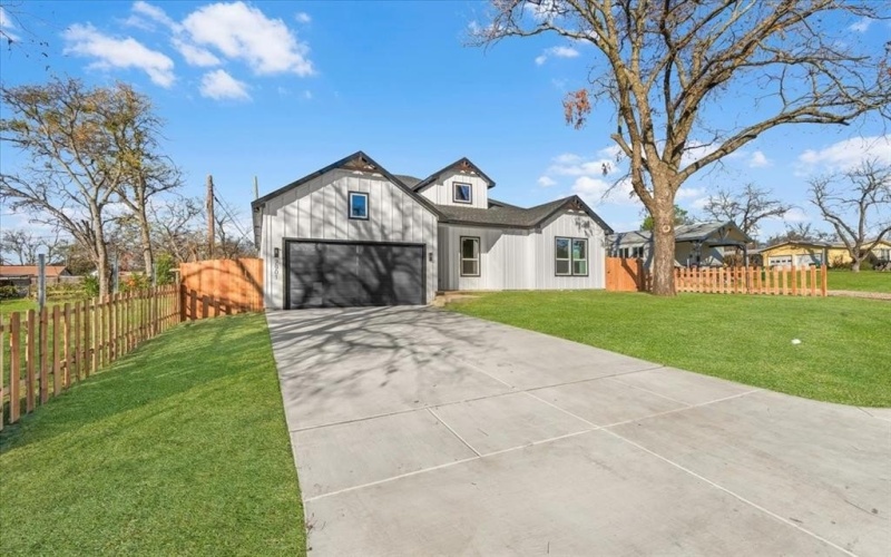 2901 KAW Avenue, Fort Worth, TX 76114, 4 Bedrooms Bedrooms, ,2 BathroomsBathrooms,Residential,For Sale,2901 KAW Avenue,0,21136918